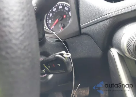 2022 Toyota Rav4 Le z USA, uszkodzony, nr VIN 2T3F1RFV0NC260675